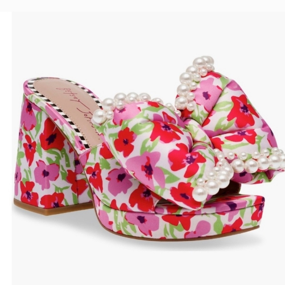 Betsey Johnson Maccie Floral Bow Heeled Platform Sandals - Pink and Red Size 8 - Picture 2 of 5